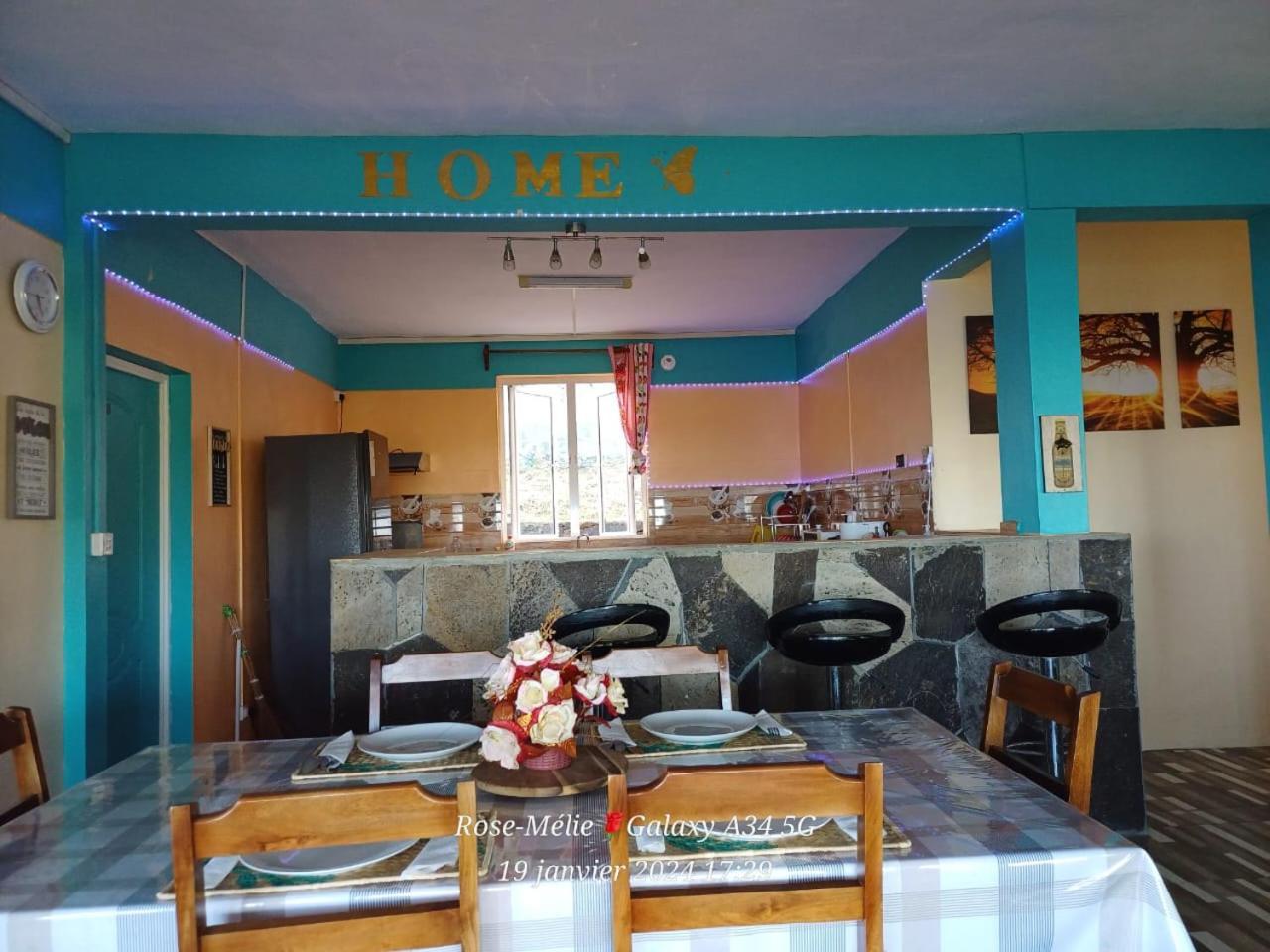 Chez Tonio Magic Ocean View Villa Port South East Luaran gambar