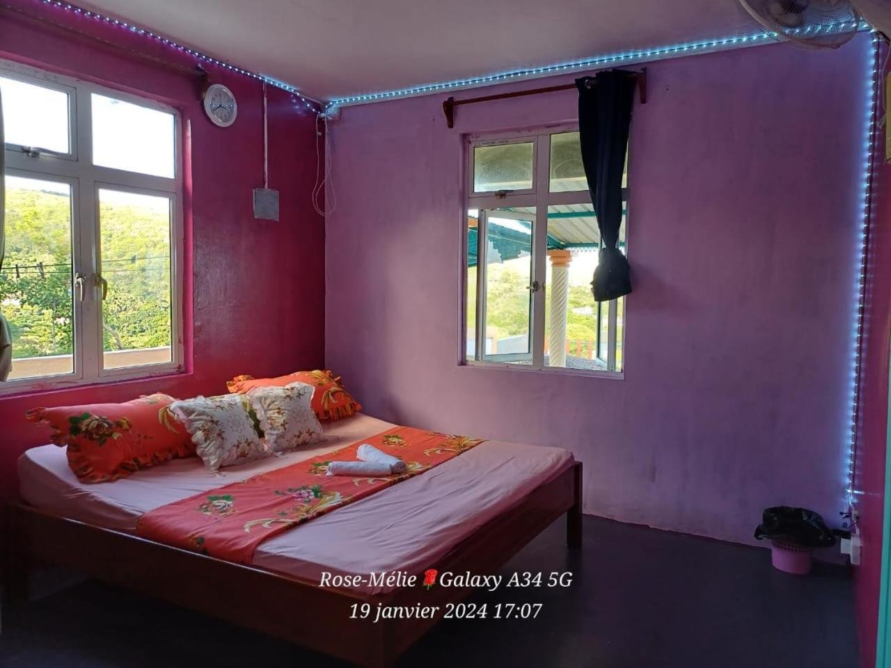Chez Tonio Magic Ocean View Villa Port South East Luaran gambar
